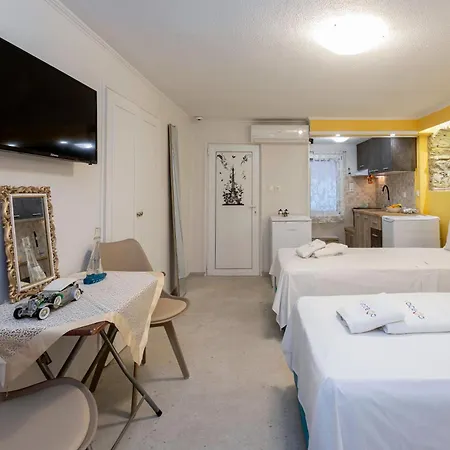 Eclectic Studios Corfu  Экстерьер фото