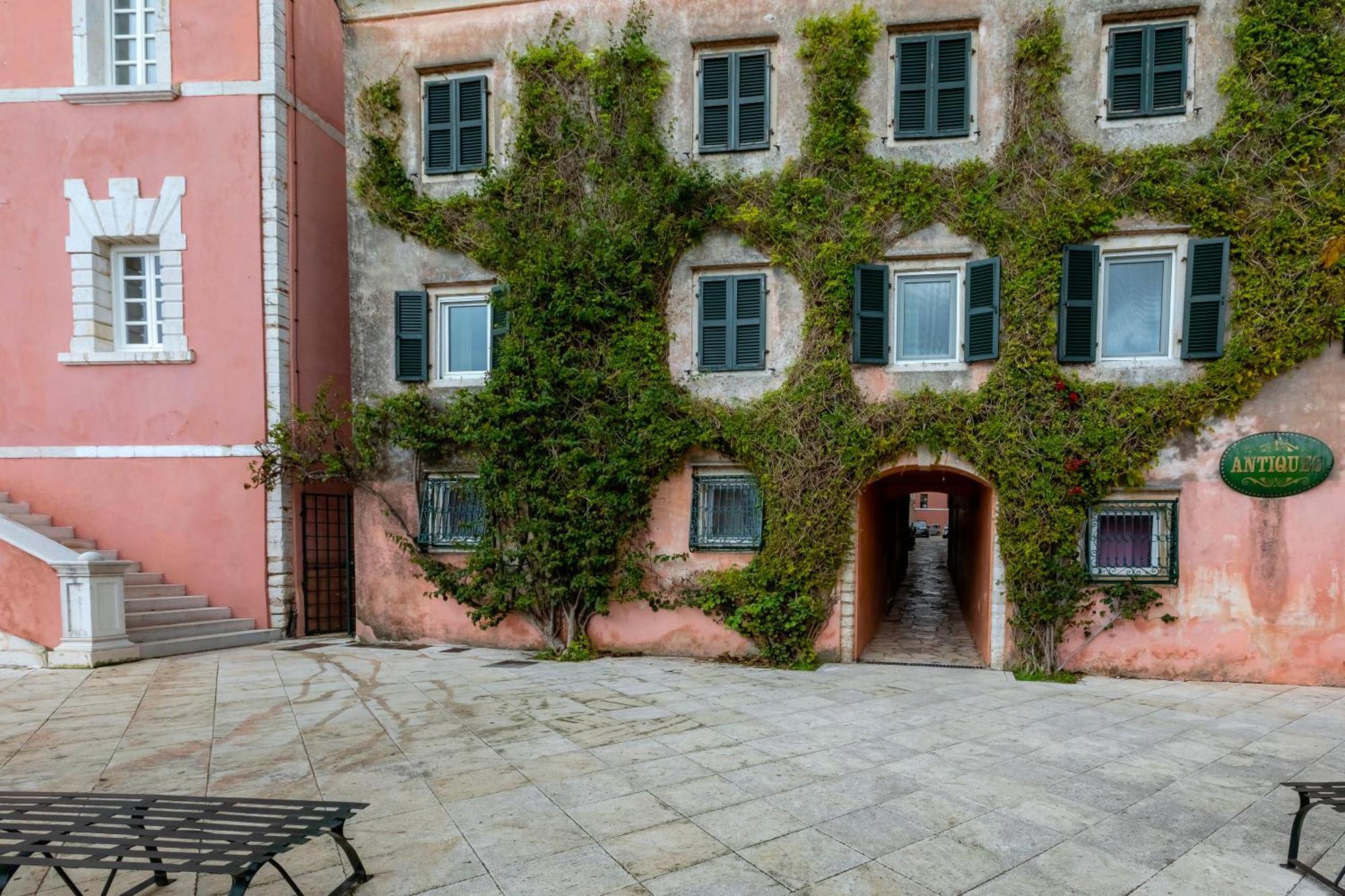 Eclectic Apartment Corfu (city)